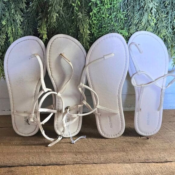 2 Size 8 Old Navy White T-Strap Sandals Lot - Picture 1 of 6